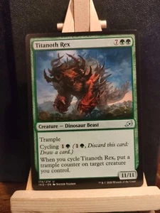Titanoth Rex - Ikoria: Lair of Behemoths - Uncommon - NM (siehe Bilder) - MTG - Bild 1 von 3