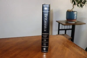 Britannica Encyclopedia Micropedia Knowledge Ed 15 Volume 28 Spain Union 1990 - Picture 1 of 13