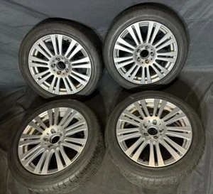 Original Mercedes E-Klasse w207 Sommerreifen 235/45R17 97W - Bild 1 von 24