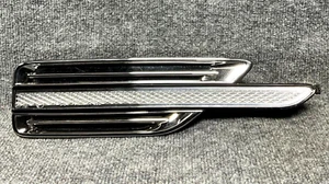 2020–2022 Genesis G90 Front Right Turn Signal Side Repeater Lamp 92302-D2500 OEM - Picture 1 of 20