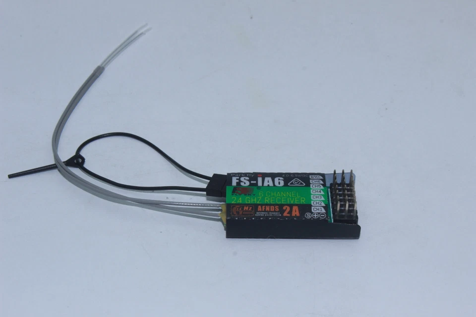 Flysky 6 Kanal Empfänger  FS-IA6  Receiver für Fernsteuerung  2,4GHZ   NEU - Bild 1 von 4