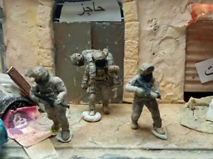 MARINES EEUU CON SOLDADO HERIDO 1:72 REF:010 - Imagen 1 de 7