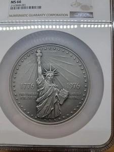 1976 SWO 521Aa 76 MM National Bicentennial F. Gasparro Graded MS66 Antiqued 5 Ou - Picture 1 of 8