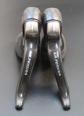 Par de alavancas de câmbio de cabo 10 velocidades triplo Shimano Ultegra ST-6700 ST-6703 - Imagem 1 de 4
