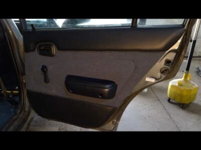 Painel traseiro de guarnição de porta COROLLA 1994 382726 - Imagem 1 de 4