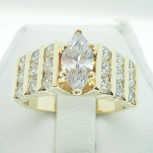 R0537 Damen Modeschmuck Weißgold vergoldet Verlobung Hochzeit CZ Ring - Bild 1 von 8