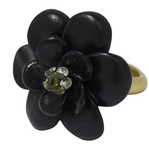 Anillo CHANEL Camelia CC estrás chapado en oro negro EE. UU. 6,5 - Imagen 1 de 8