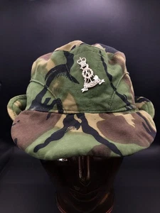 Original British Army 1968 Pattern Combat Mütze -  7 3/8 Mit Abzeichen - Bild 1 von 7