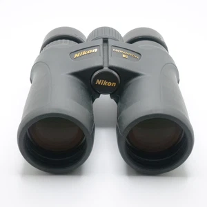 Binoculares Nikon Monarch 7 10x42 ATB impermeables 7549 - Imagen 1 de 9