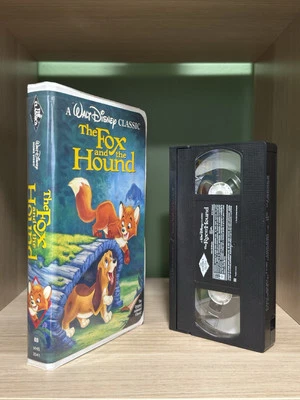The Fox and The Hound  VHS Walt Disney Black Diamond Classic ClamShell - Image 1 of 4