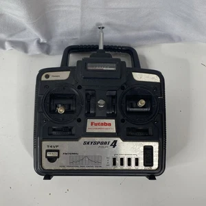 Futaba Skysport 4 T4VF 72Mhz RC Airplanes FM Transmitter Controller WORKS READ - Picture 1 of 4