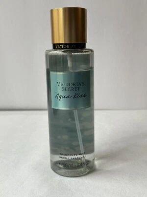 VICTORIA'S SECRET AQUA KISS FRAGANCIA BRUMA 8,4 OZ 85% Completa Foto 1 de 4
