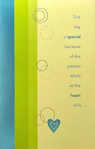 Tarjeta simple de cumpleaños feliz para nieta de American Greetings + sobre - Imagen 1 de 4