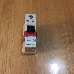 Fusible disyuntor Mcb de repuesto tipo B cableable Wylex 6 amperios - Imagen 1 de 2