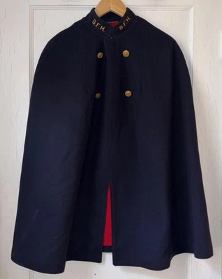 Capa de Lana Roja Azul Marino Enfermera Bruck's Años 40 50 De Colección S.F.H. Nombre bordado Foto 1 de 4