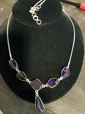 Collar gota vintage de piedras preciosas de cabujón amatista de plata de ley 925 Foto 1 de 3