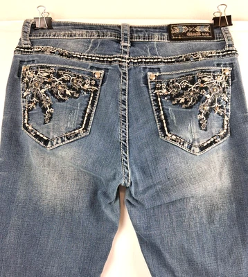 Grace in LA Women Blue Jeans 30x31.5 Straight Fit Bling Maximalist Embroider Y2K - Image 1 of 4