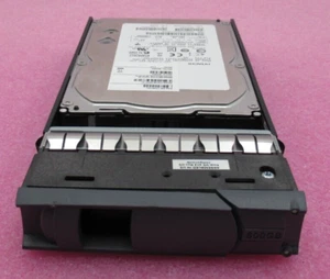 NetApp X412A-R5 600GB 3.5" 15K SAS Hard Disk Drive SP-412A-R5 108-00227 - Picture 1 of 5
