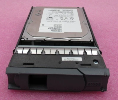 NetApp X412A-R5 600GB 3.5" 15K SAS Hard Disk Drive SP-412A-R5 108-00227 - Image 1 of 4