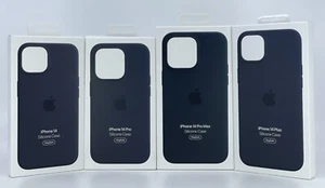 Apple Magsafe Silicone Case for iPhone 14 / 14 Plus / 14 Pro Max - Midnight - Picture 1 of 13