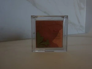 BNIB REVLON 'A Floral Affair' Sheer Powder Blush - 470 Peachy Keen - Picture 1 of 3