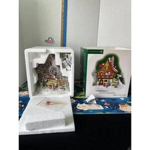Department 56 Hand Carved Nutcracker Factory North Pole Series 2002 - Picture 1 of 9