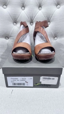 Sandalias de cuña Antelope para mujer de cuero tostado talla 6,5 EE. UU. Foto 1 de 4