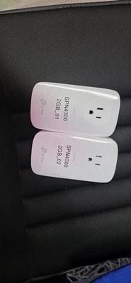 TP-Link | AV2000 TL-PA9020P| Passthrough Powerline Network Extender (Individual) - Image 1 of 3