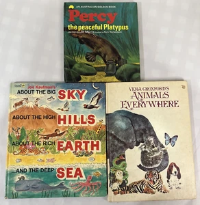 Lot of 3 Vintage Hardcover Books Including Austrailian Golden Book Classic 1970s - Imagen 1 de 16