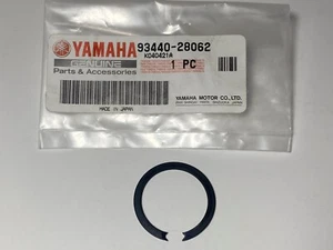 Yamaha Circlip Waverunner FZR1000 XS1100 FX1000 XJR1300 FJ1200 # 93440-28062 - Picture 1 of 1