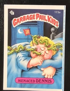1986 cubo de basura para niños GPK OS5 sin troquelar error amenazado Dennis #173A casi nuevo - Imagen 1 de 3