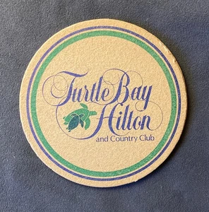 Vintage Sottobicchiere TURTLE BAY HILTON Country Club Hawaii coaster Bierdeckel - Picture 1 of 2