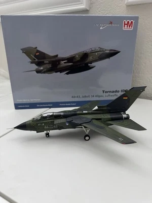 Hobby Master 1/72 Panavia Tornado IDS Luftwaffe JaBoG 34 Allgau 44+43 HA6701 Foto 1 de 4