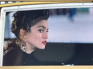 1985 MADONNA DESPERATELY SEEKING SUSAN PHOTO 35MM COLOR FILM SLIDE - Picture 1 of 3