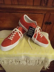 NEU "Converse One-Star" orange/weiße Wildleder-Sneaker zum Binden Herren Größe 11,5 neu ohne Karton - Bild 1 von 8