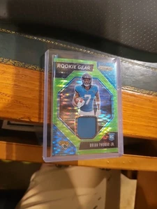 2024 Panini Prizm - Rookie Gear Brian Thomas Jr. #RG-BTJ Neon Green Pulsar Prizm - Picture 1 of 2