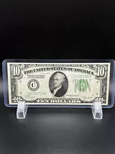 1928 B - $10 Dollars bills Gold On Demand . - Picture 1 of 4