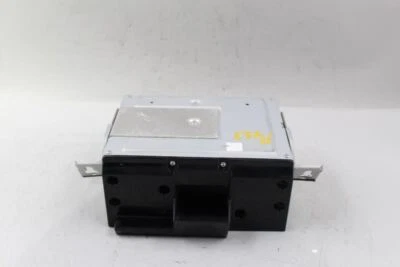 Audio Equipment Radio Fits 2021 HONDA CLARITY OEM #32283 - Image 1 of 4