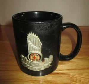 2004 BOSTON RED SOX WORLD SERIES CHAMPIONS Ceramic Mug DAVID ORTIZ MANNY RAMIREZ - Picture 1 of 1