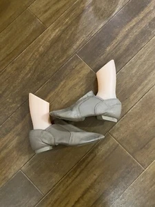 Capezio Mädchen Kinder Karamell Natur Nude Jazz Tanz Theater Schuhe 1M US - Bild 1 von 7