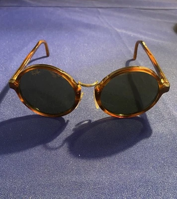 Vintage B&L Ray-Ban W0925 Tortoise Round Sunglasses USA – BL Etched Lenses - Image 1 of 4