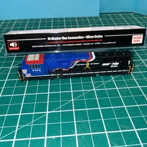 New! N-Scale Atlas 40-003-960 SD60 NS Veterans $ 154.95 Make offer - Picture 1 of 12