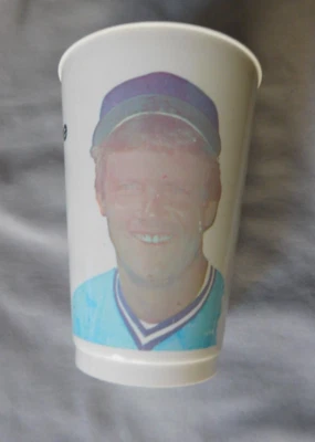 George Brett Kansas City Royals 7-11 Slurpee Cup 1982 - very good ++ - Image 1 of 3