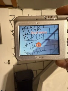 Nikon Coolpix L5 7.2 MP 5x Zoom Point & Shoot Digital Camera Digicam TESTED** - Picture 1 of 8
