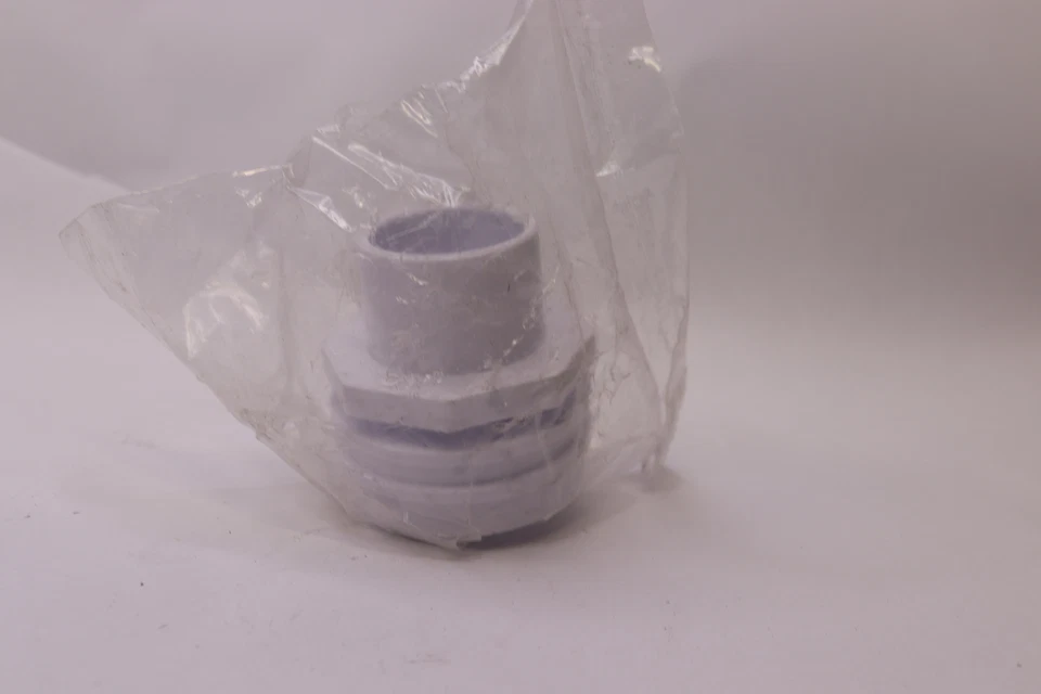 PVC Flush Mount Return Fitting White - Изображение 1 из 1