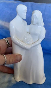 Beautiful Royal Doulton Love Everlasting Wedding Gift Couple Wedding Cake Topper - Picture 1 of 15