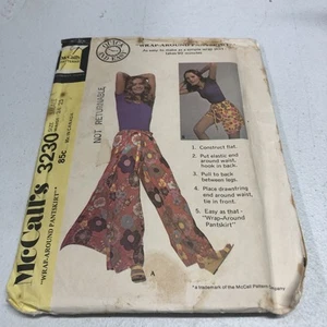 McCall's Schnittmuster 3230 Misses Hose-Rock Größe Small Taille 24" 25" Schnitt Vintage - Bild 1 von 4