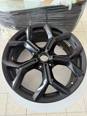 2022-2024 BMW X3 X4 19" 19x7.5 Black Style 693 Wheel Rim 36-11-6-877-327 OEM 377 - Image 1 of 4