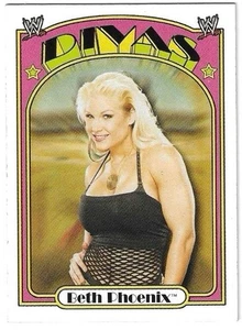 2006 TOPPS HERITAGE II WWE BETH PHOENIX RC DIVAS #63 - Foto 1 di 2