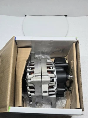 New Alternator For Hyundai Kia 1.6 2.0 1.5 Tucson Accent Tiburon Elantra 2003-10 - Image 1 of 4